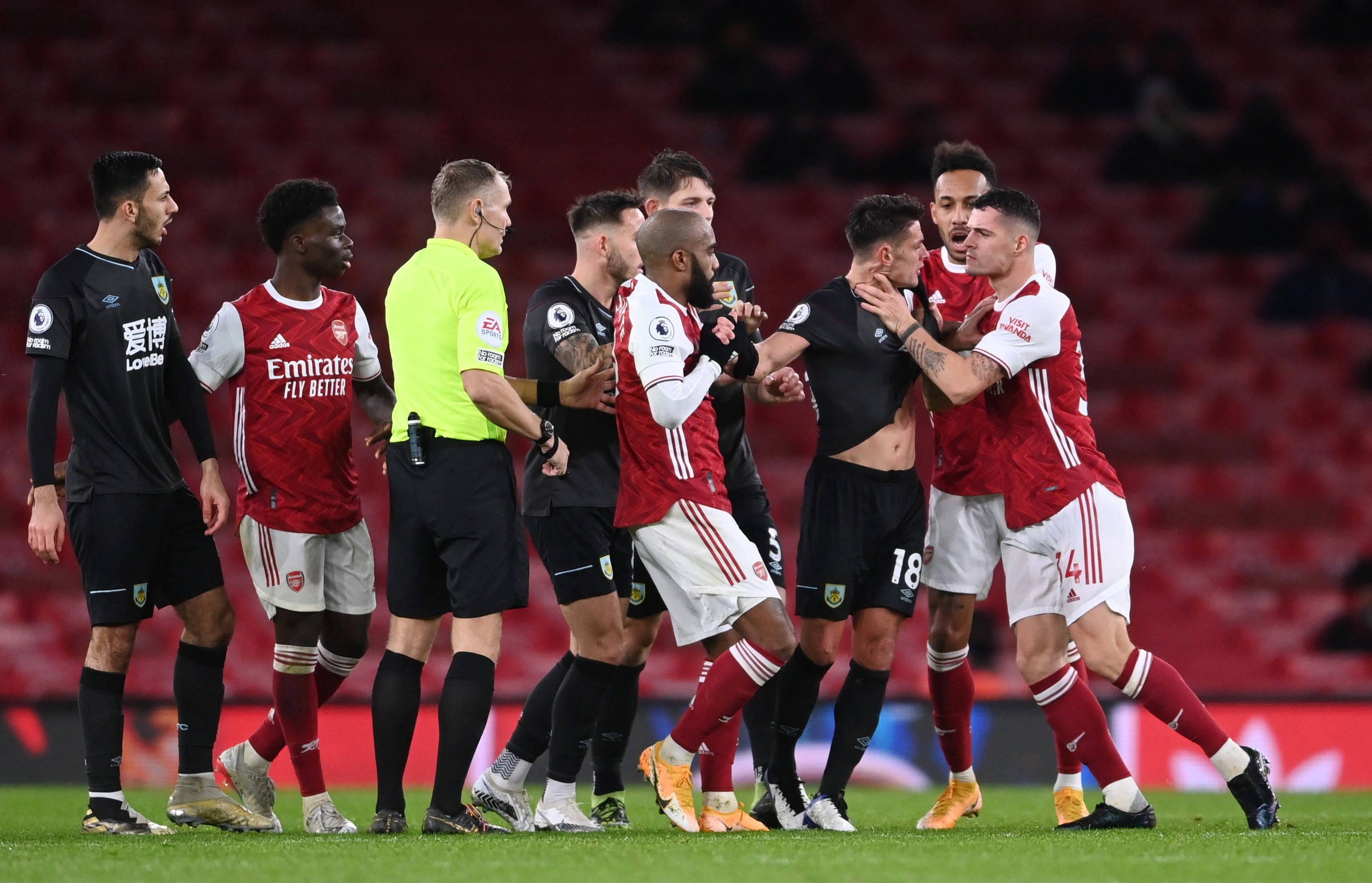 的后防线 的后防线