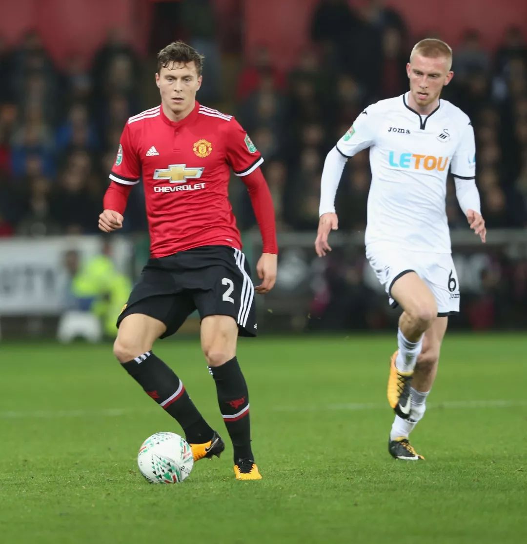 与此同时 与此同时